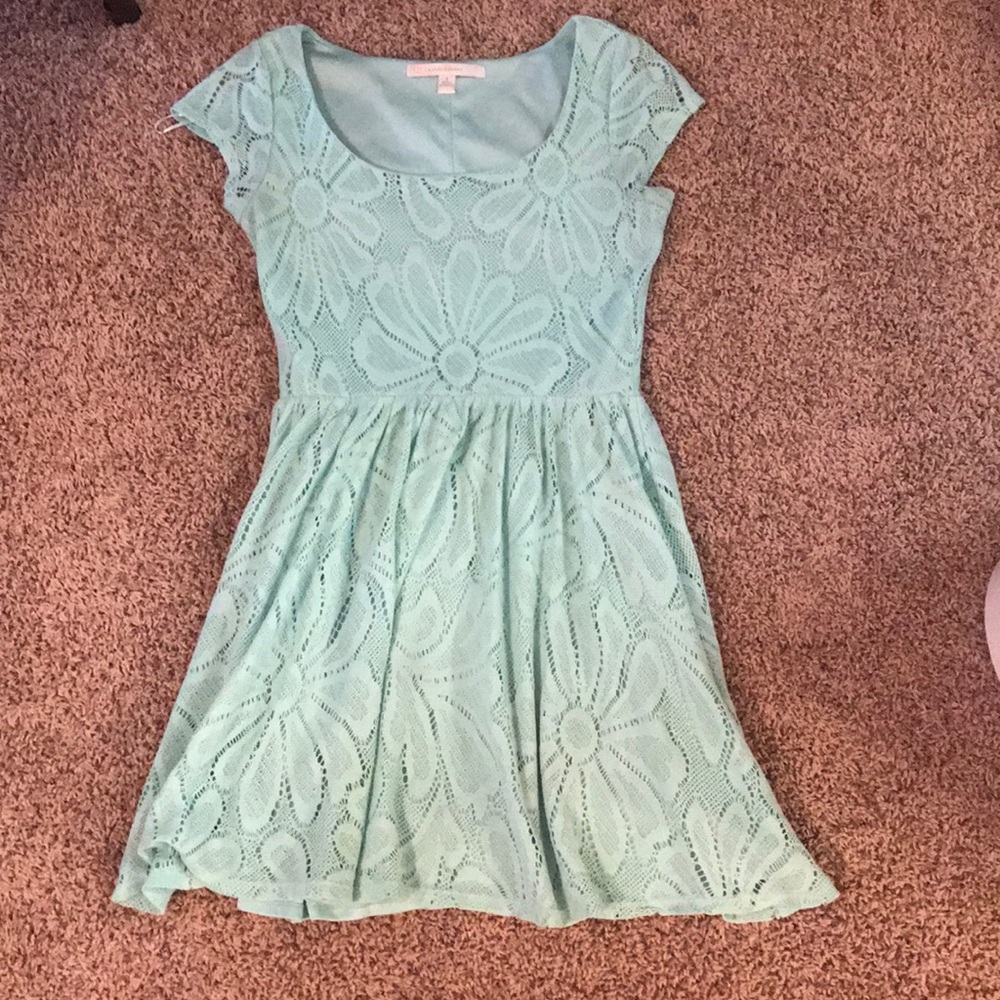Lace dress